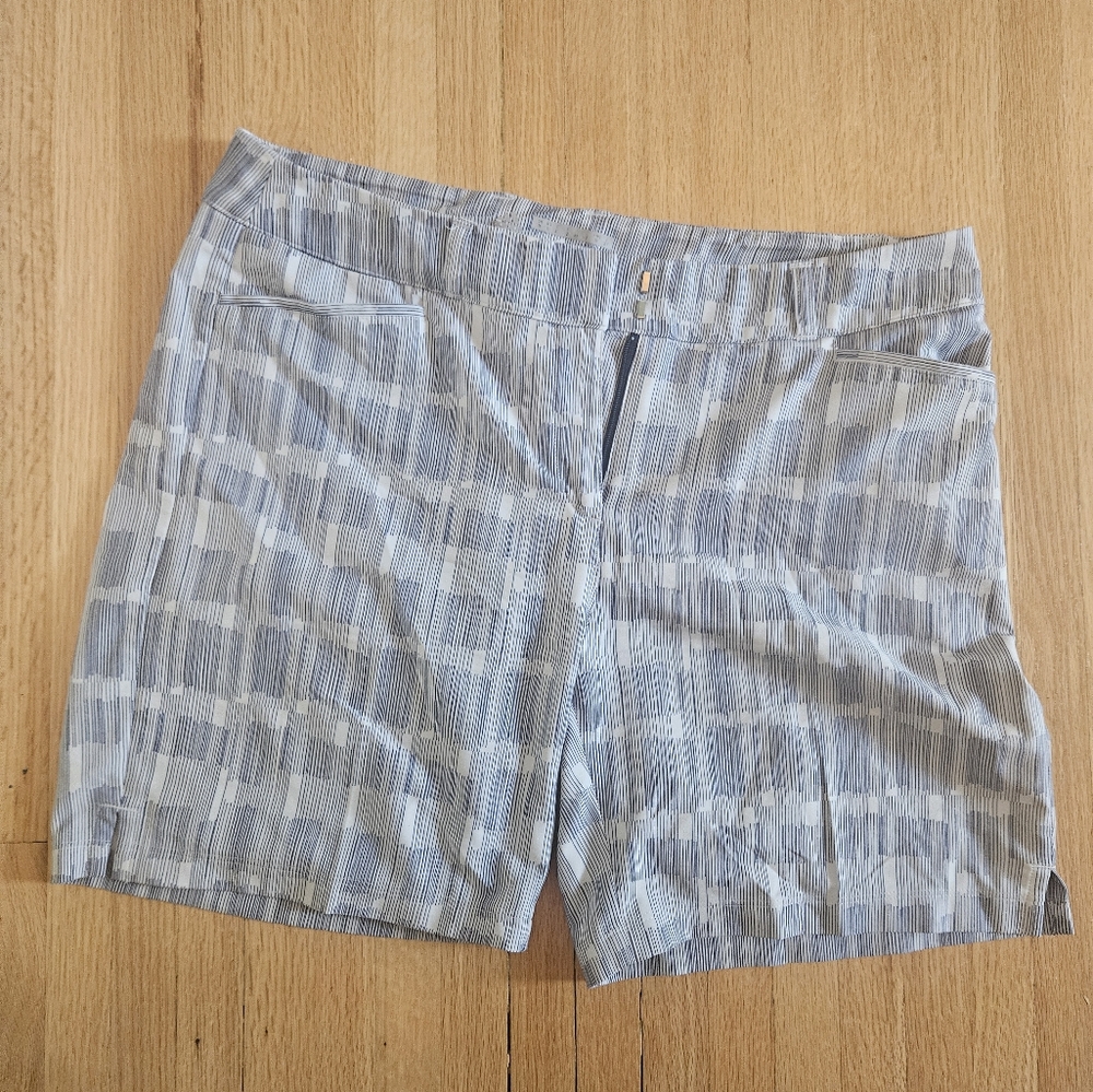 EUC Adidas golf shorts